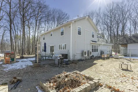 589 King Street Oxford ME 04270