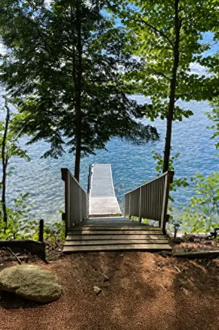 589 King Street Oxford ME 04270