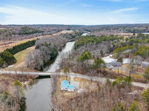 88 County Road Oakland ME 04963