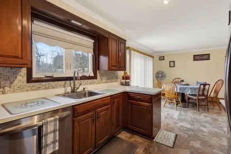88 County Road Oakland ME 04963