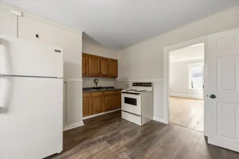 73 College Street Lewiston ME 04240