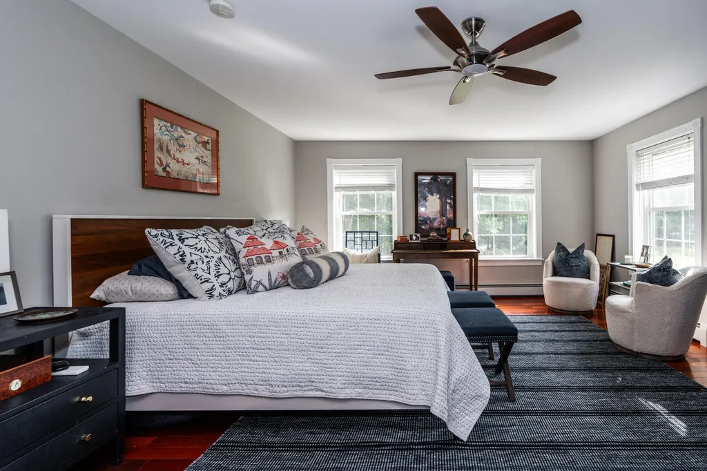 20 Babbidge Road Falmouth ME 04105