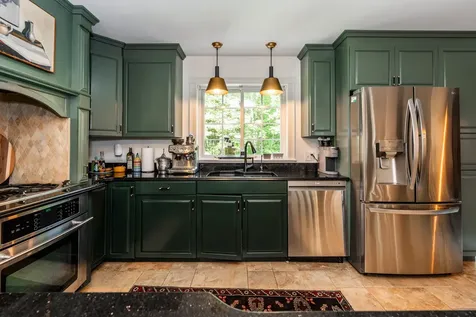 20 Babbidge Road Falmouth ME 04105