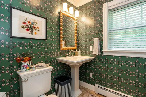 20 Babbidge Road Falmouth ME 04105