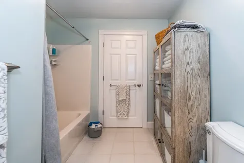 20 Babbidge Road Falmouth ME 04105