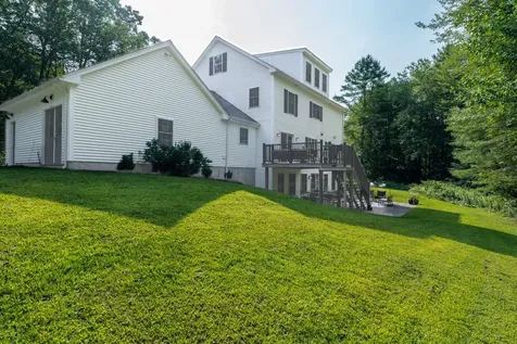 20 Babbidge Road Falmouth ME 04105