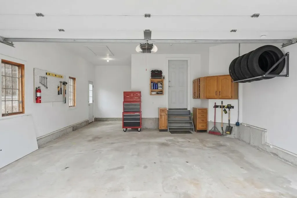 8 Rockwood Drive Biddeford ME 04005