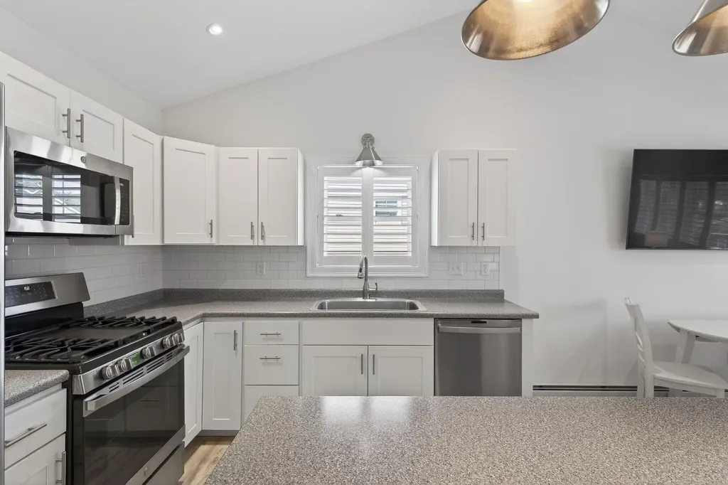 11 Unity Lane Windham ME 04062