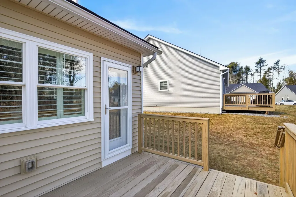 11 Unity Lane Windham ME 04062