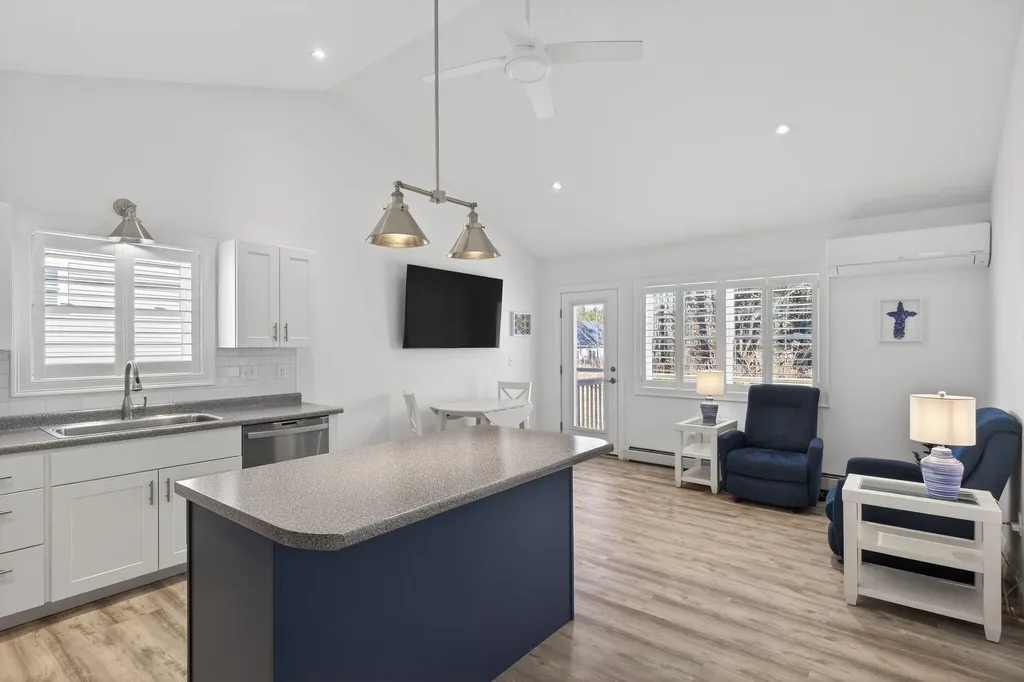 11 Unity Lane Windham ME 04062