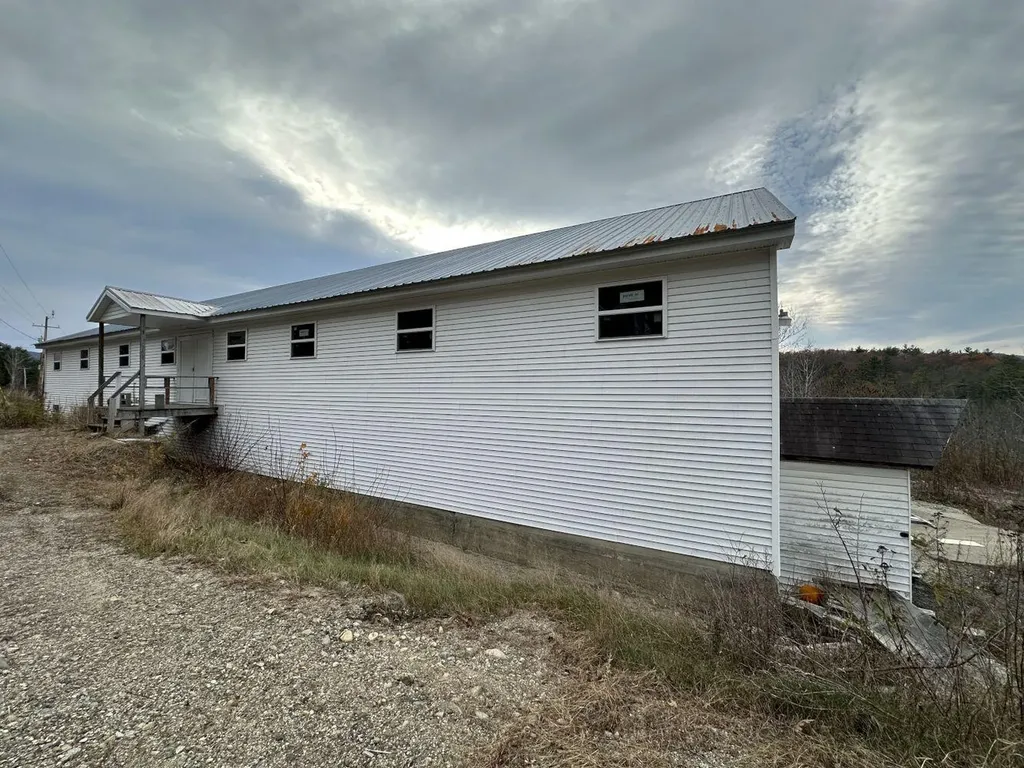 168 Highland Terrace Mexico ME 04257