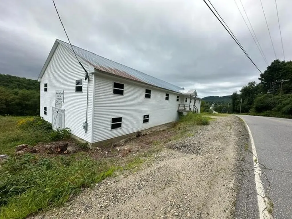 168 Highland Terrace Mexico ME 04257