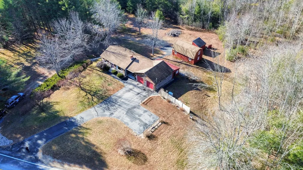 395 River Road Standish ME 04084