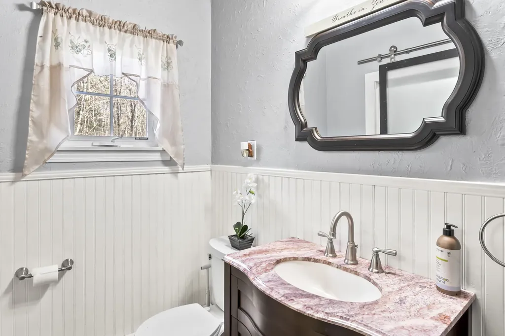 296 Dow Highway South Berwick ME 03908