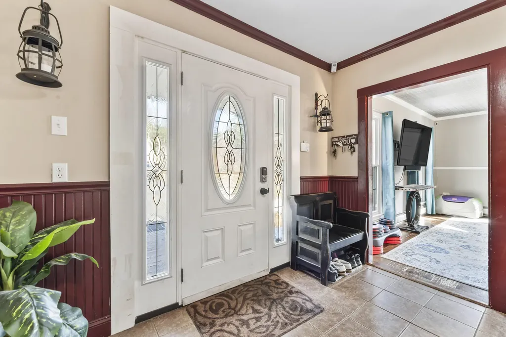 296 Dow Highway South Berwick ME 03908