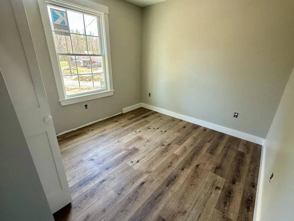 473B Middle Road Standish ME 04085