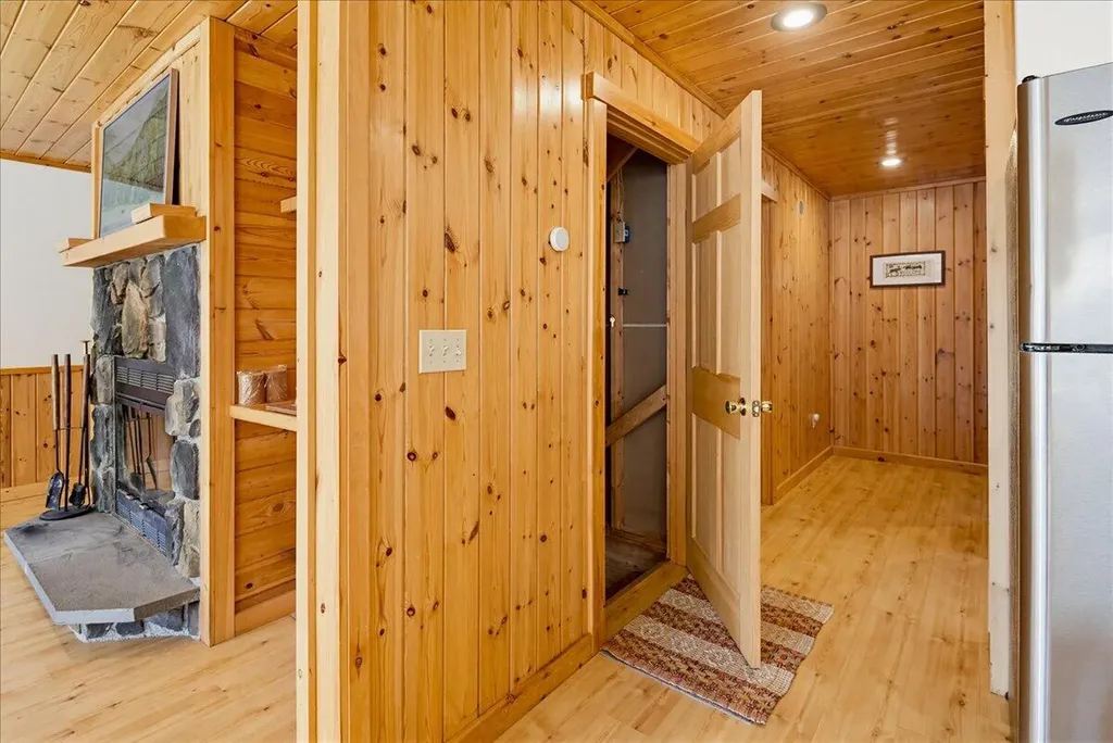 23 Countryside Lane Bethel ME 04217
