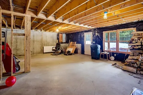 23 Countryside Lane Bethel ME 04217