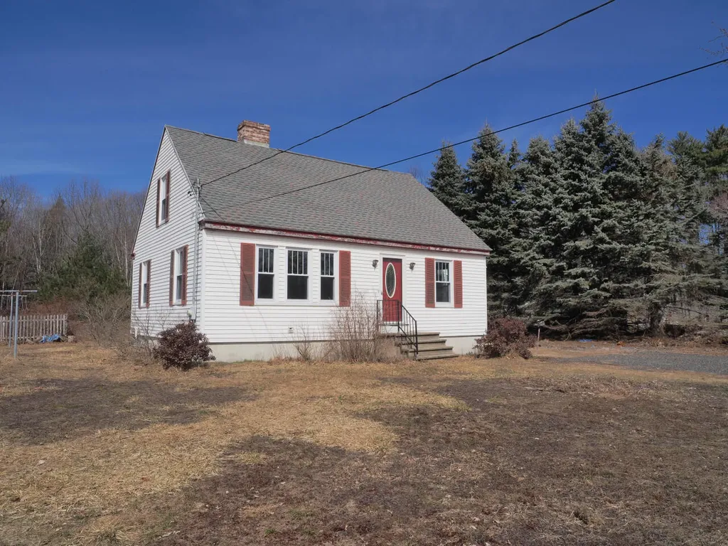 312 Northeast Road Standish ME 04084