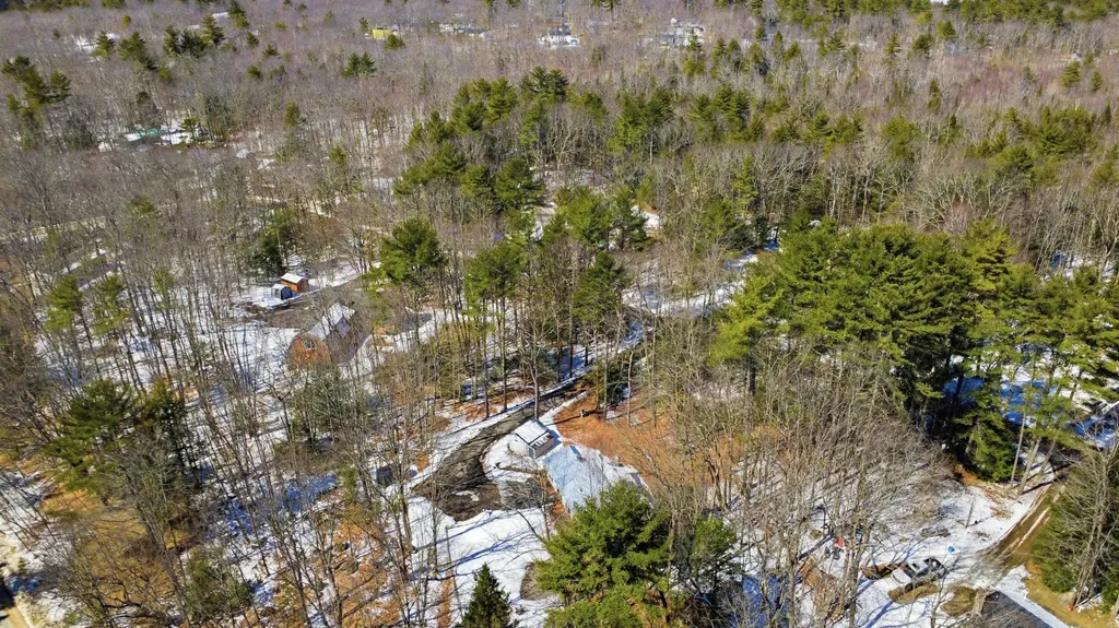 22 Abenaki Acres Road Naples ME 04055