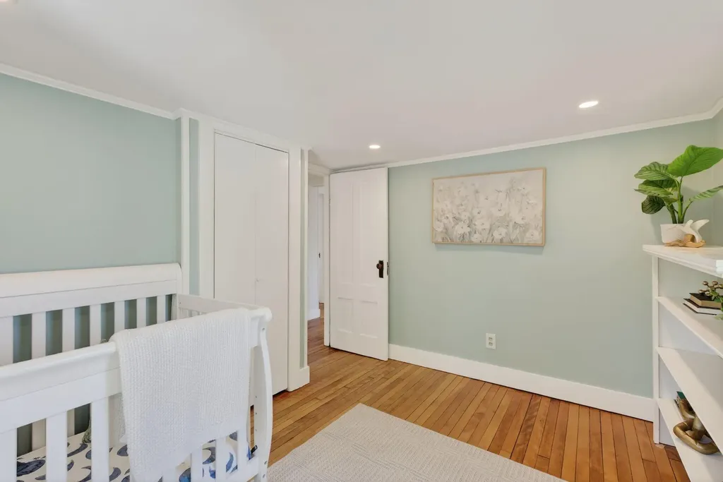 63 Underwood Road Falmouth ME 04105