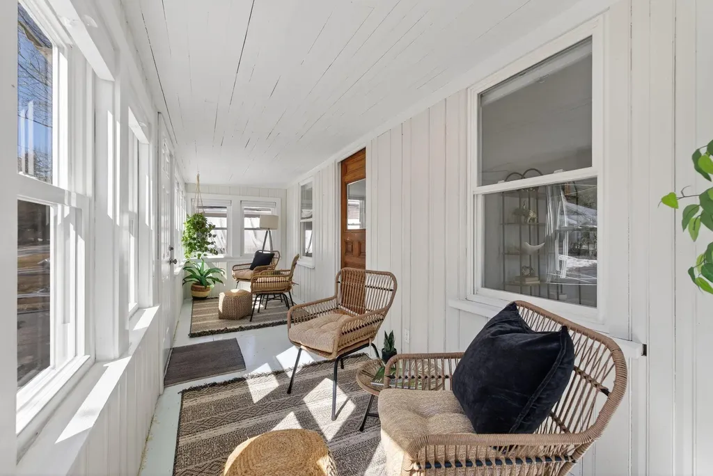 63 Underwood Road Falmouth ME 04105