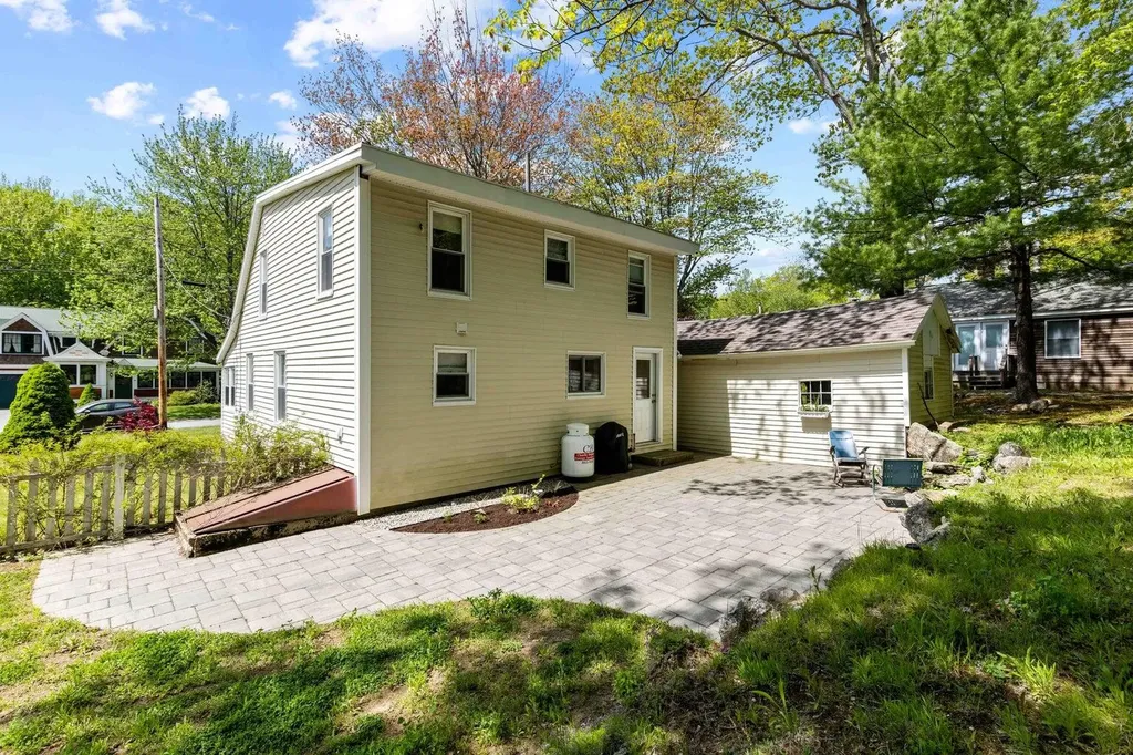 63 Underwood Road Falmouth ME 04105