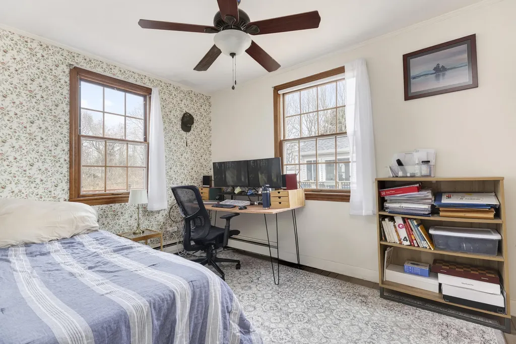 35 Mckinley Street South Portland ME 04106