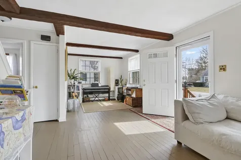 35 Mckinley Street South Portland ME 04106