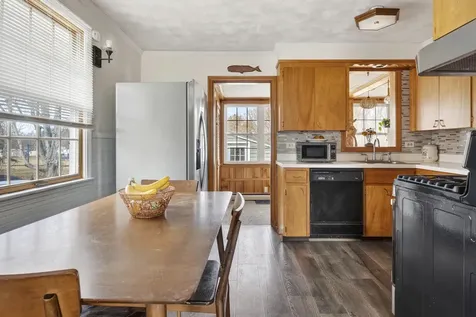 35 Mckinley Street South Portland ME 04106