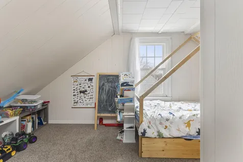 35 Mckinley Street South Portland ME 04106