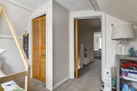35 Mckinley Street South Portland ME 04106