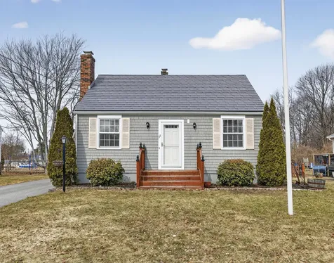 35 Mckinley Street South Portland ME 04106