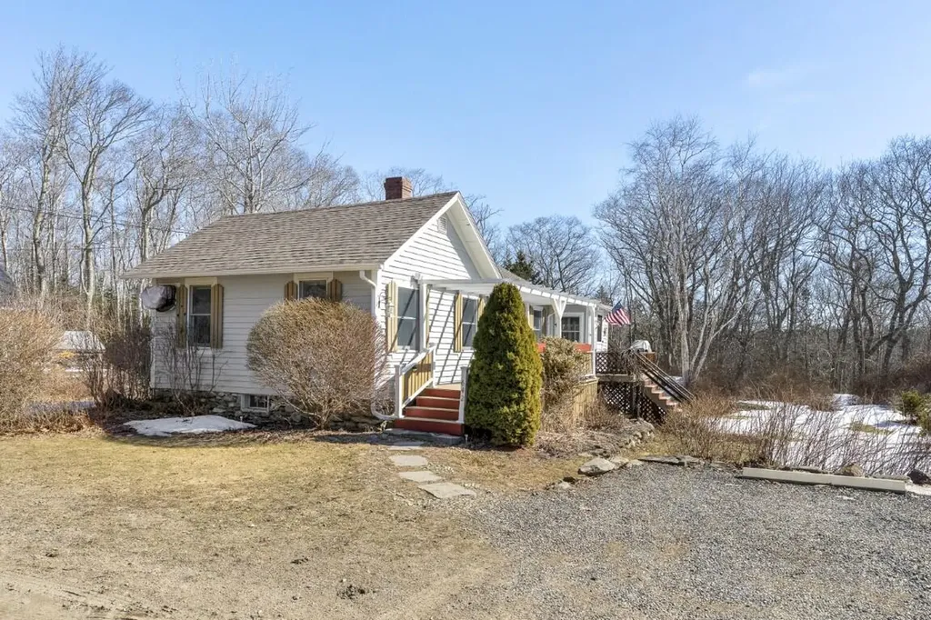 642 Ocean Point Road Boothbay ME 04544