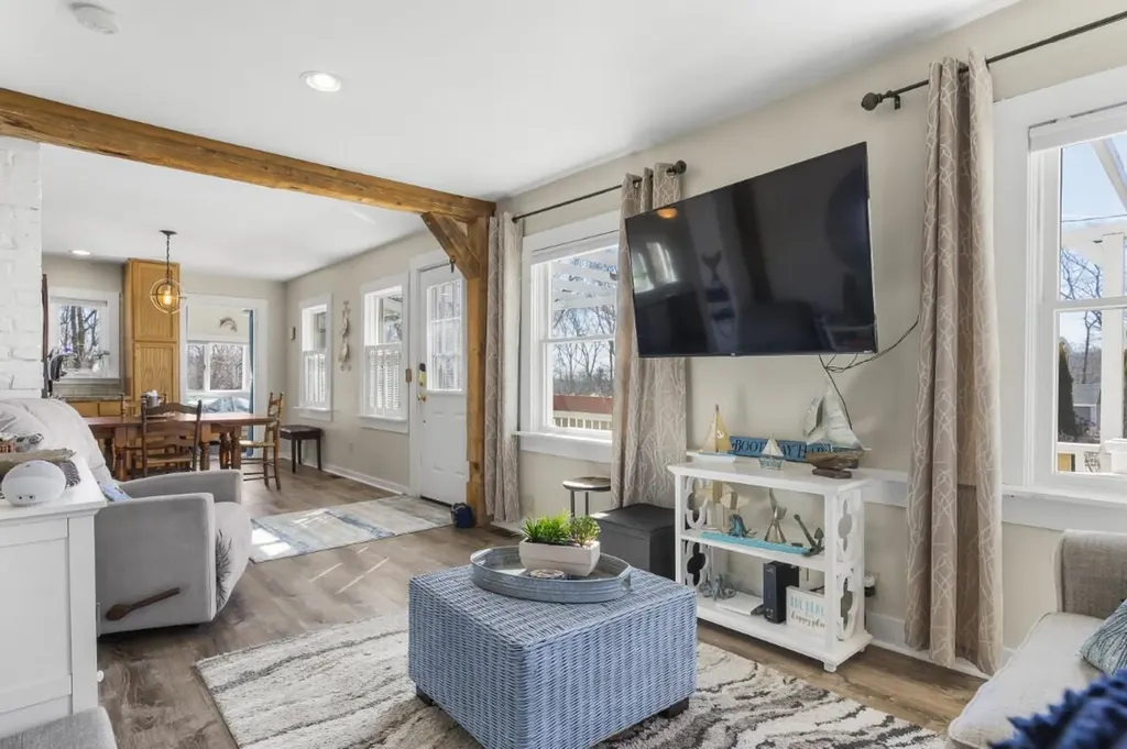 642 Ocean Point Road Boothbay ME 04544