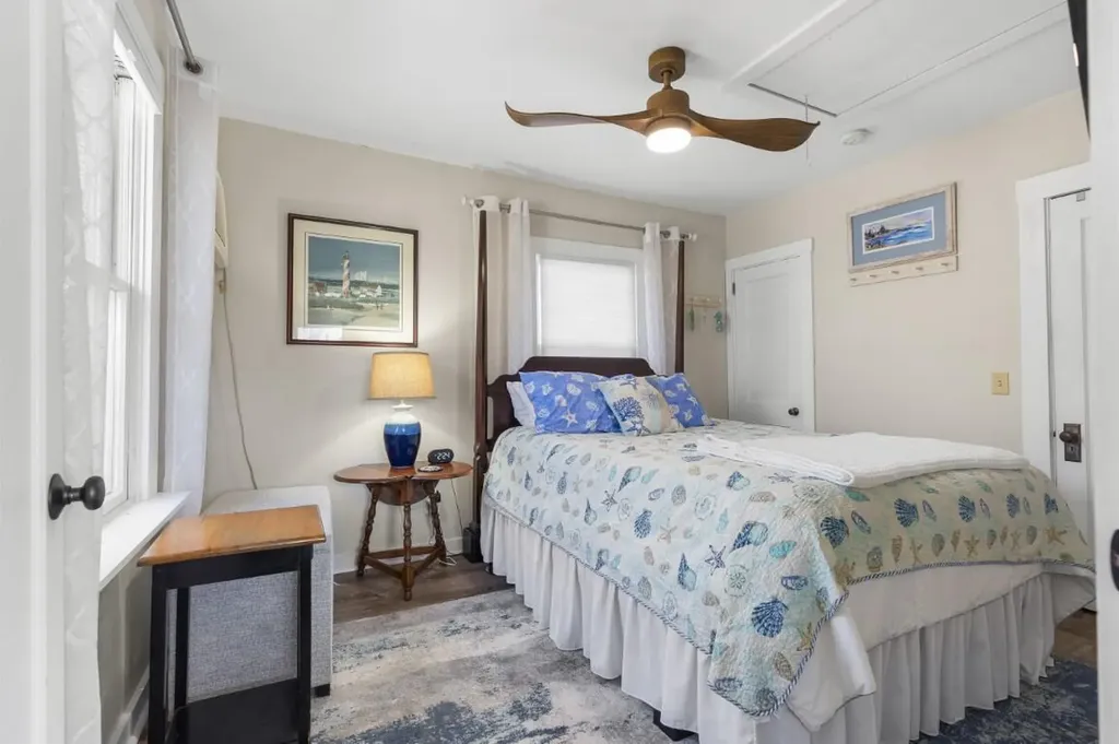642 Ocean Point Road Boothbay ME 04544