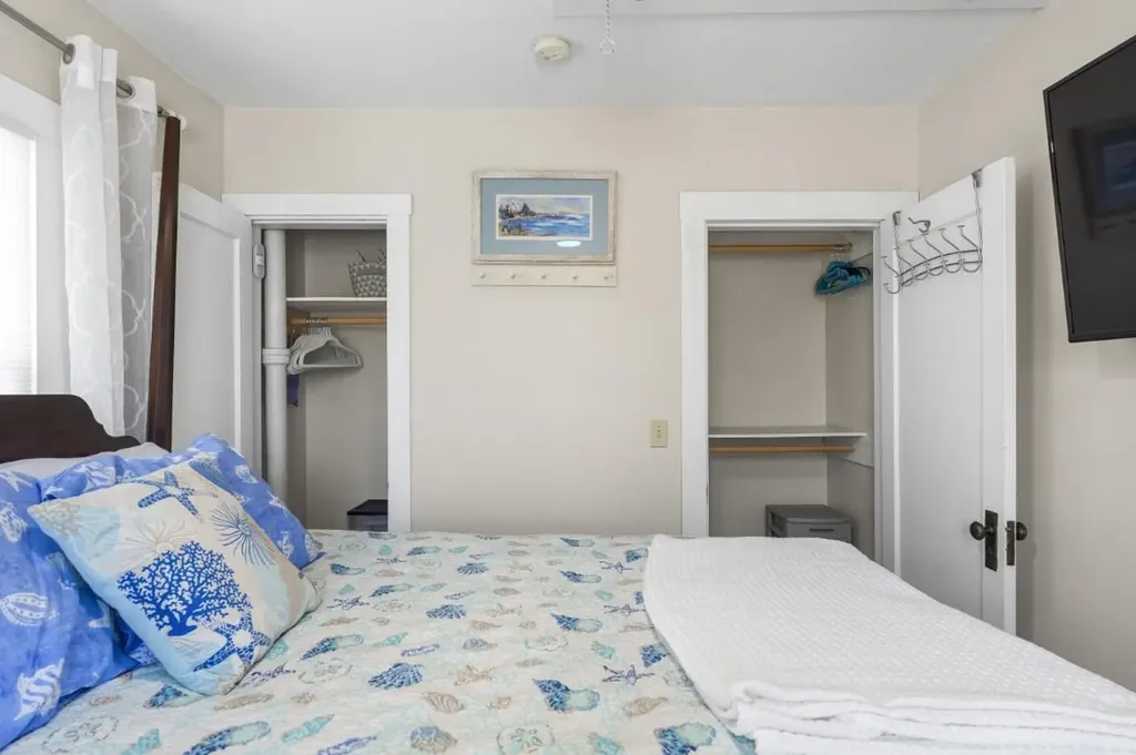 642 Ocean Point Road Boothbay ME 04544