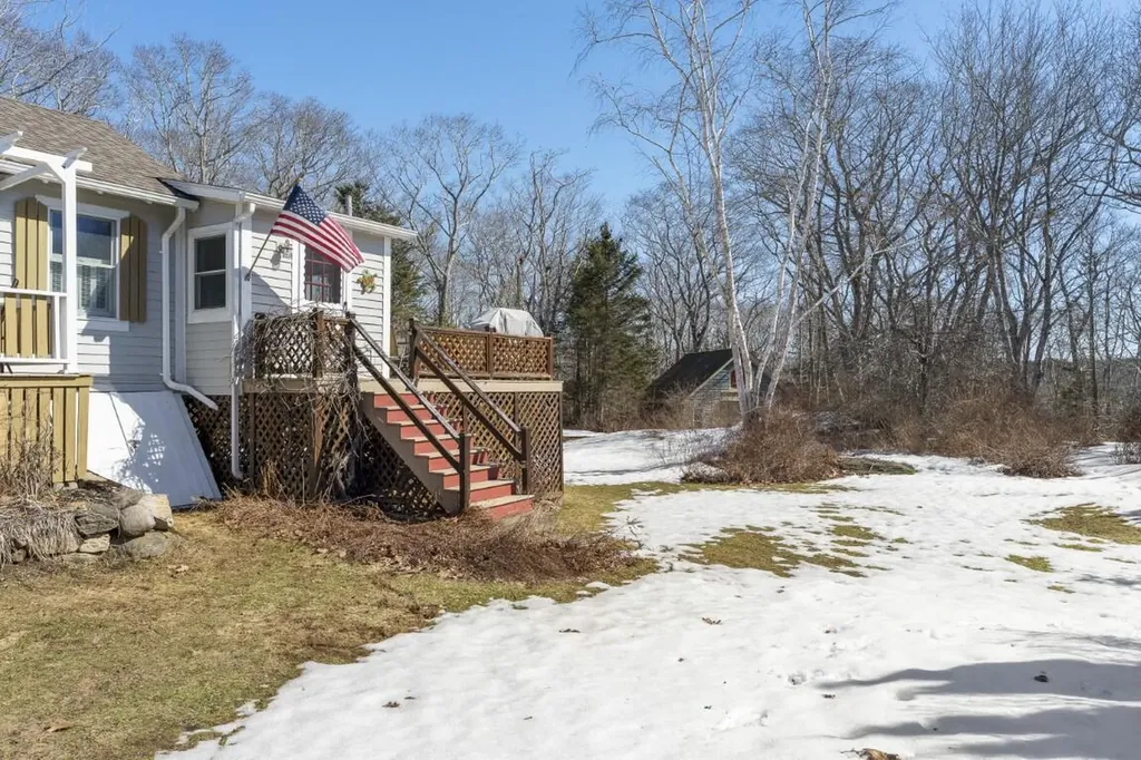 642 Ocean Point Road Boothbay ME 04544