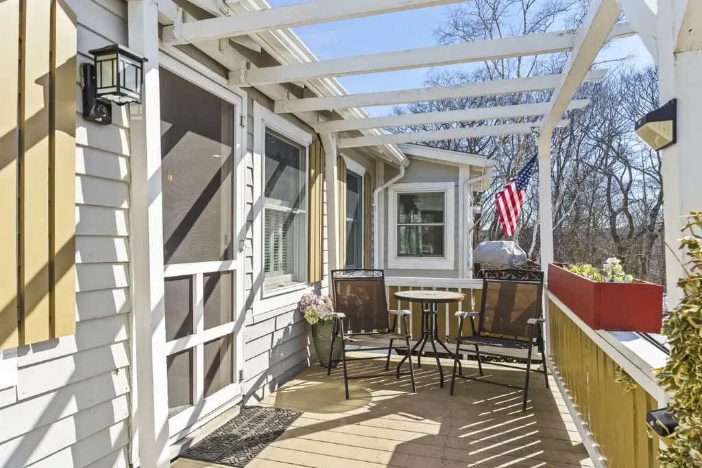 642 Ocean Point Road Boothbay ME 04544