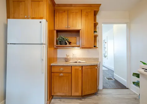 15 Myrtle Avenue South Portland ME 04106