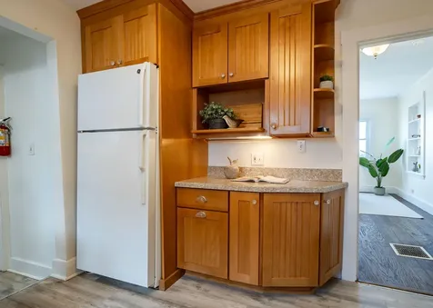 15 Myrtle Avenue South Portland ME 04106