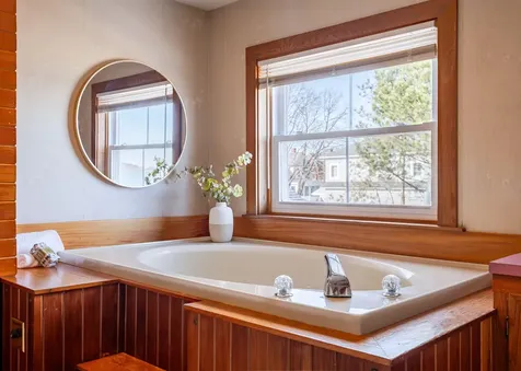 15 Myrtle Avenue South Portland ME 04106