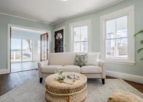 15 Myrtle Avenue South Portland ME 04106