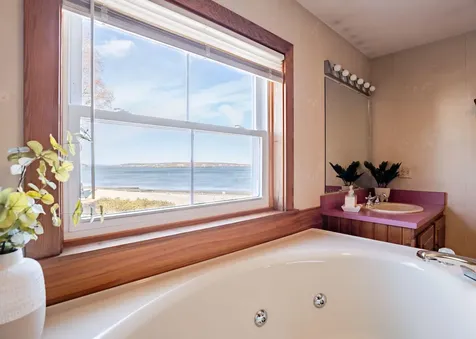 15 Myrtle Avenue South Portland ME 04106