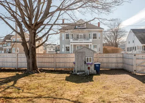 15 Myrtle Avenue South Portland ME 04106