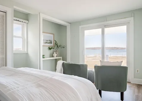 15 Myrtle Avenue South Portland ME 04106