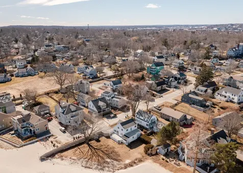 15 Myrtle Avenue South Portland ME 04106