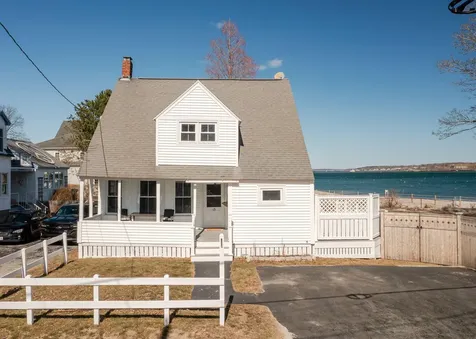 15 Myrtle Avenue South Portland ME 04106