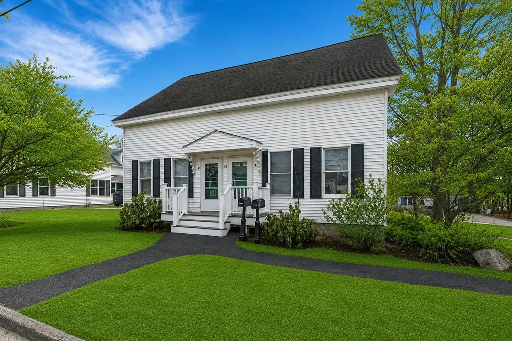 57 Hill Street Saco ME 04072