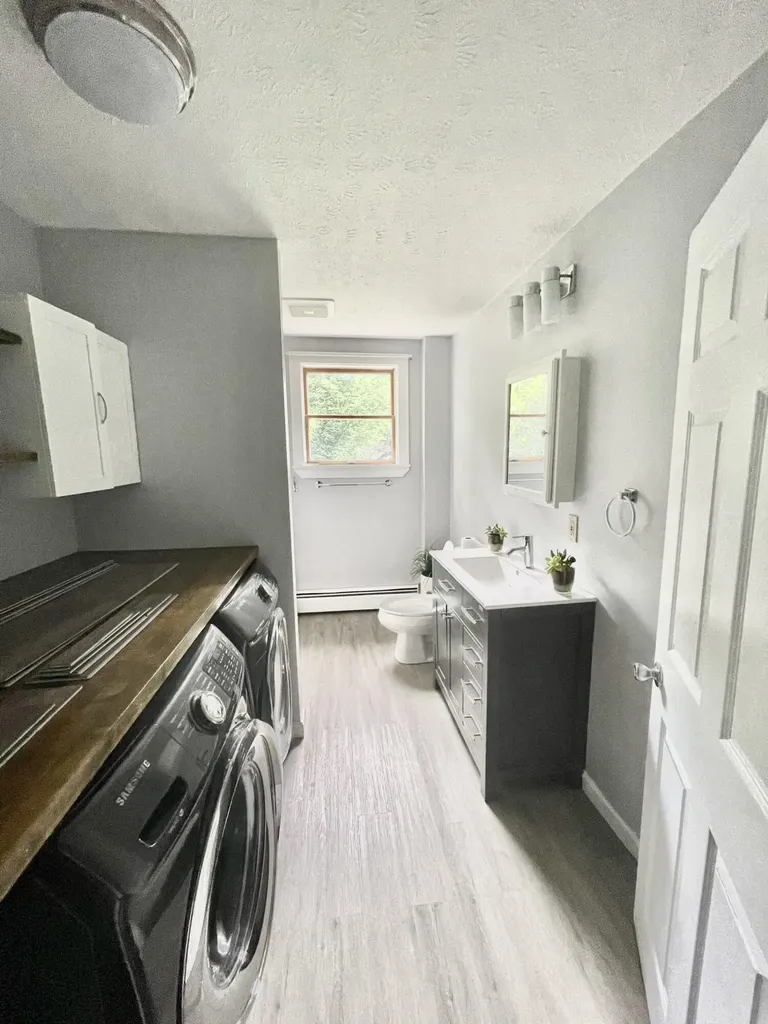 57 Hill Street Saco ME 04072